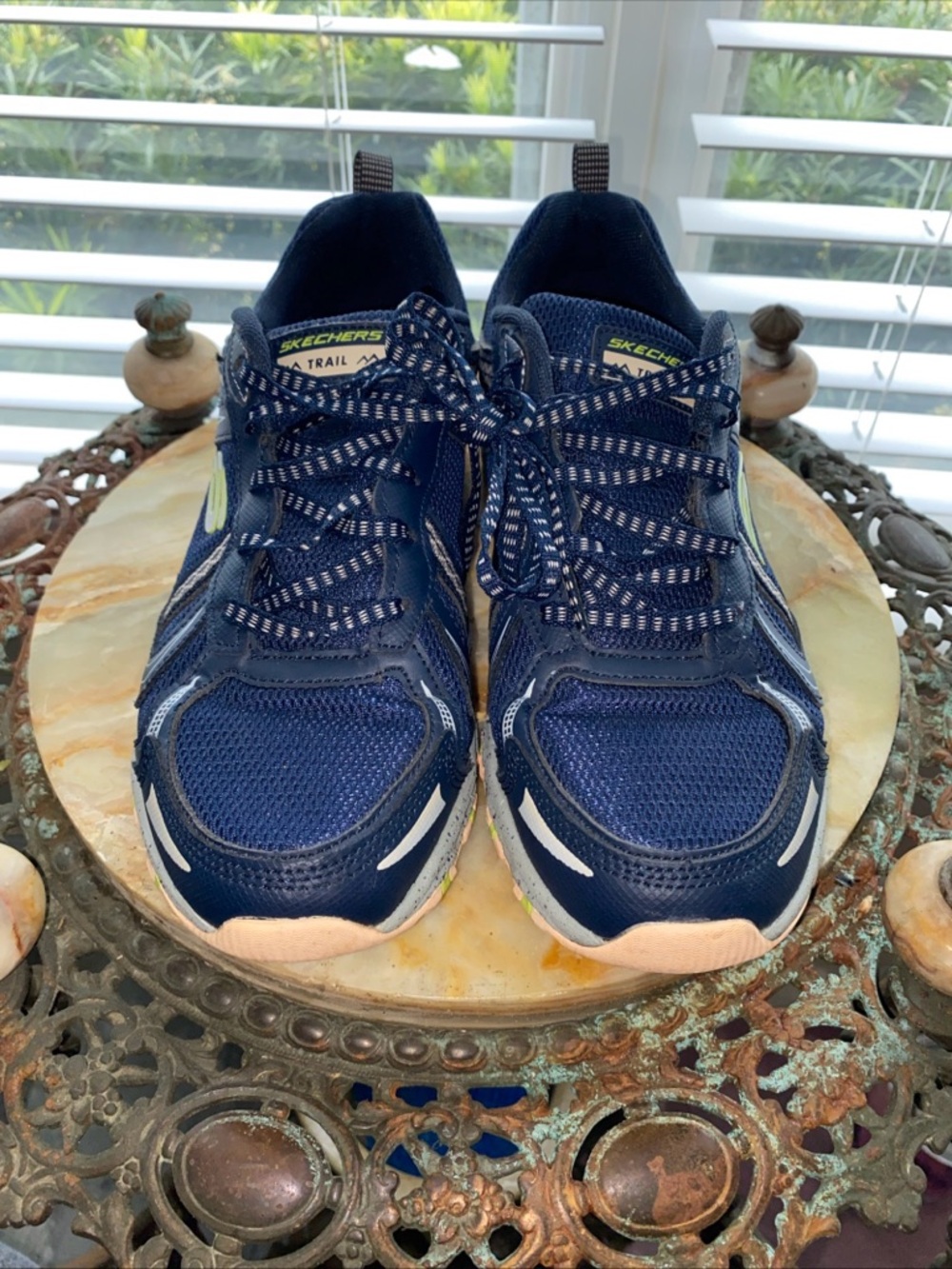 Skechers Women's Hillcrest - Vast Adventure trail walking sneakers Blue Size 8.5